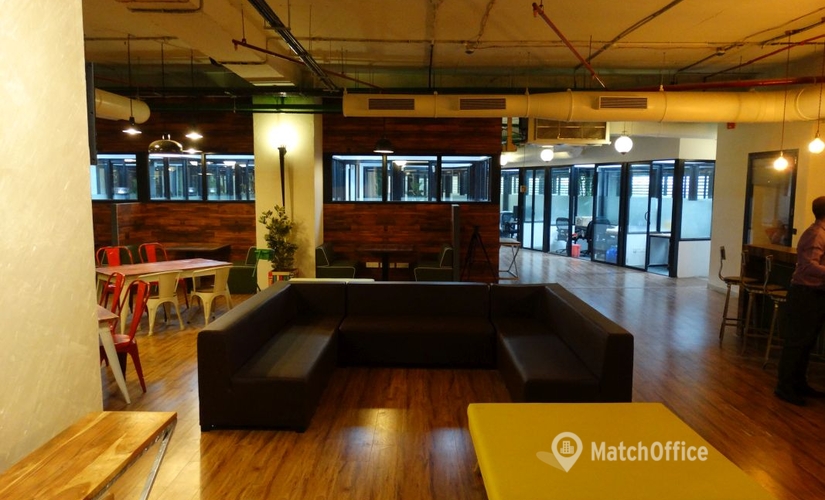 1200 m² Co-working in Mumbai Central, Kaledonia (400069) - 1 | MatchOffice.com