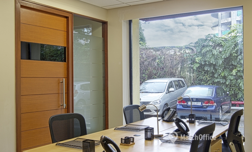 200 m² Coworking in Mumbai Central, Empire Industries Ltd. (400013) - 1 | MatchOffice.com