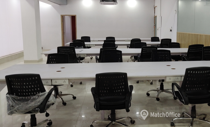 Lease suitable a 1000 m² Coworking space  in New Delhi,  RZ (110045) - 2 | MatchOffice