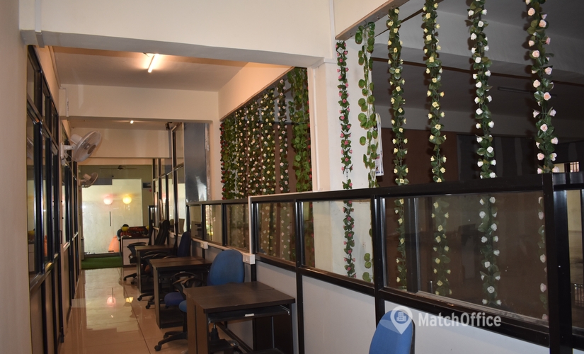 Join suitable a 100 m² Coworking space in Pune, Bund Garden Road (411001) - 4 | MatchOffice