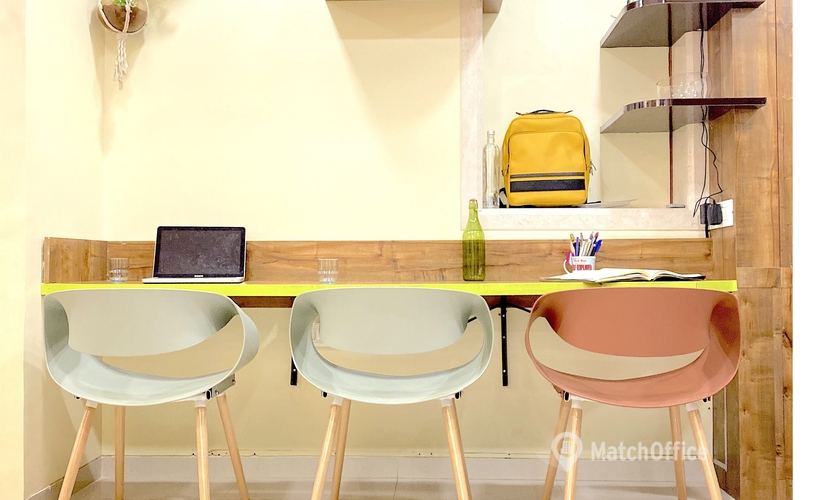 Choose a 10 m² Conference center in Mumbai Central, Ama House (400 005) - 3 | MatchOffice