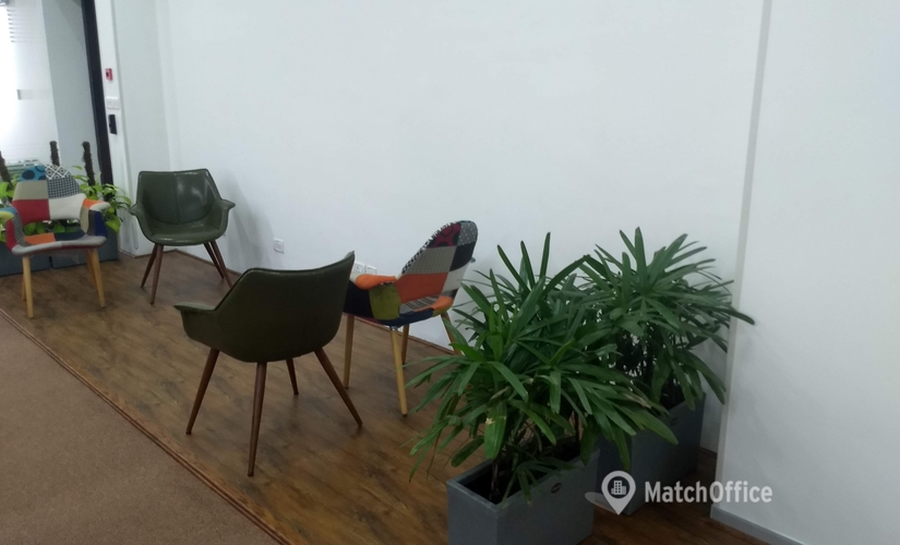 900 m² Business center property for rent in Bangalore Central, 27th Cross Rd (560070) - 1 | MatchOffice.com