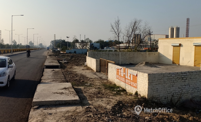 930 m² Warehouse storage rental in Chandigarh, delion (144533) - 1 | MatchOffice.com