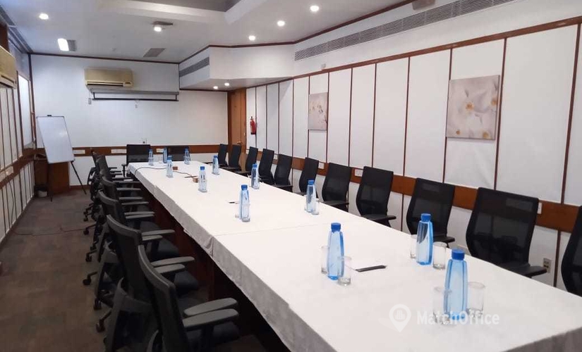 180 m² Conference hall in New Delhi, Building No. 21 (110019) - 1 | MatchOffice