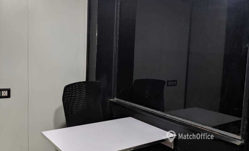 2700 m² Business park building up for rent in New Delhi, 303 (110034) - 3 | MatchOffice.com