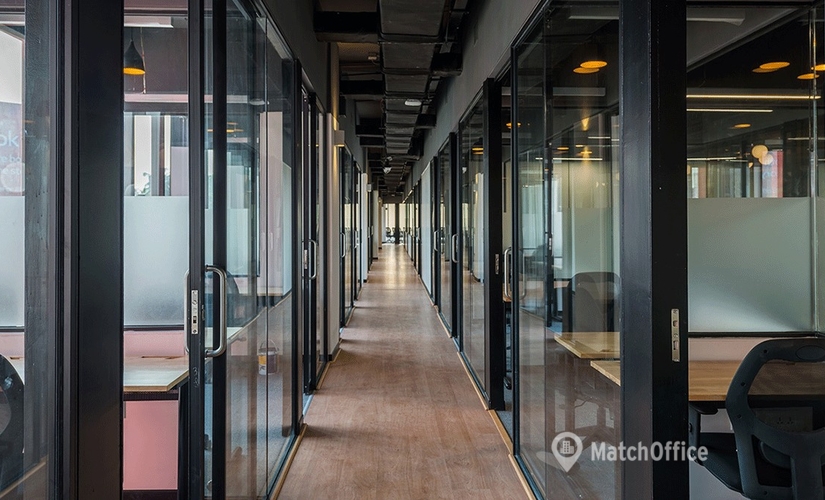 40 m² Shared workspace  in Bangalore Central, 80 Feet Road (560034) - 1 | MatchOffice.com