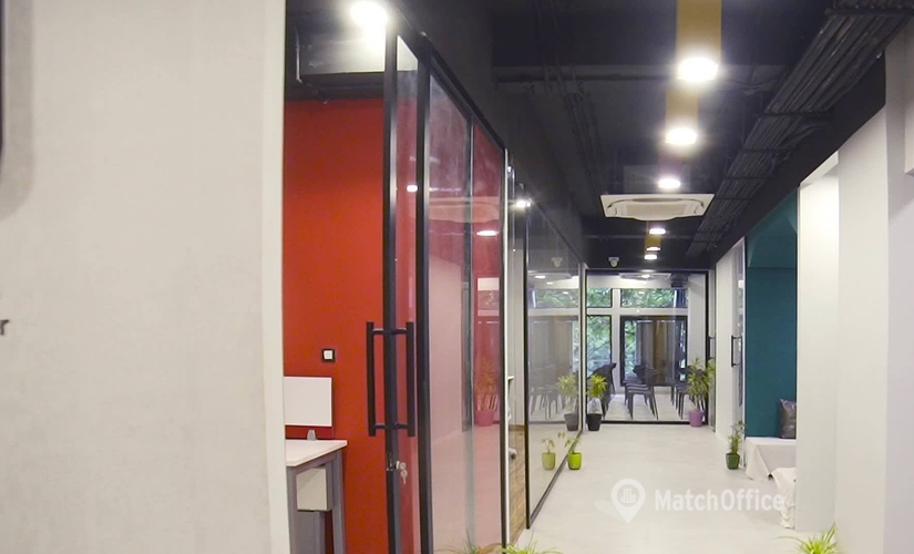 40 m² Co-working in Bangalore Central, AJC Bose Road (700 020) - 1 | MatchOffice.com