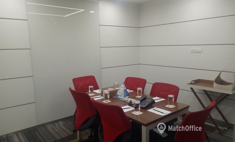 40 m² Shared workspace in Chennai, Prestige Polygon (600018) - 0 | MatchOffice.com