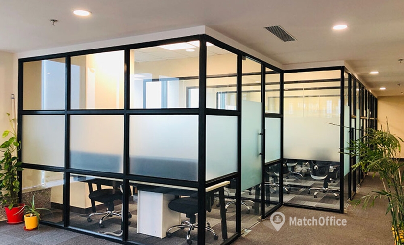 40 m² Shared workspace  in Faridabad, Golf Course Extension Road (122102) - 3 | MatchOffice