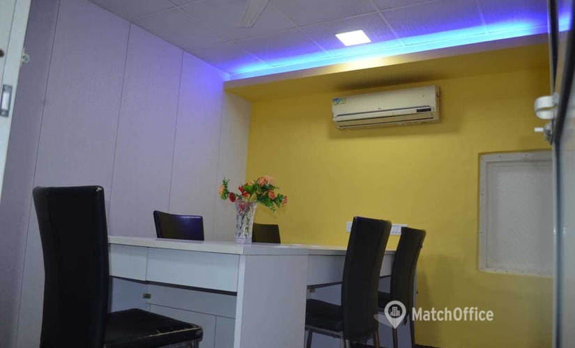 Join suitable a 1000 m² Coworking space in Mumbai Central, Azad Rd (400069) - 1 | MatchOffice