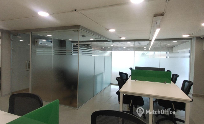 Rent suitable a 700 m² Coworking  in Bangalore Central, 683 (560078) - 4 | MatchOffice.com