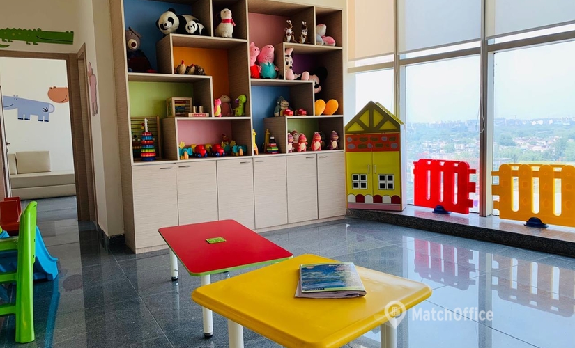 60000 m² Business center building available to rent in New Delhi, D21  Corporate Park (110077) - 3 | MatchOffice