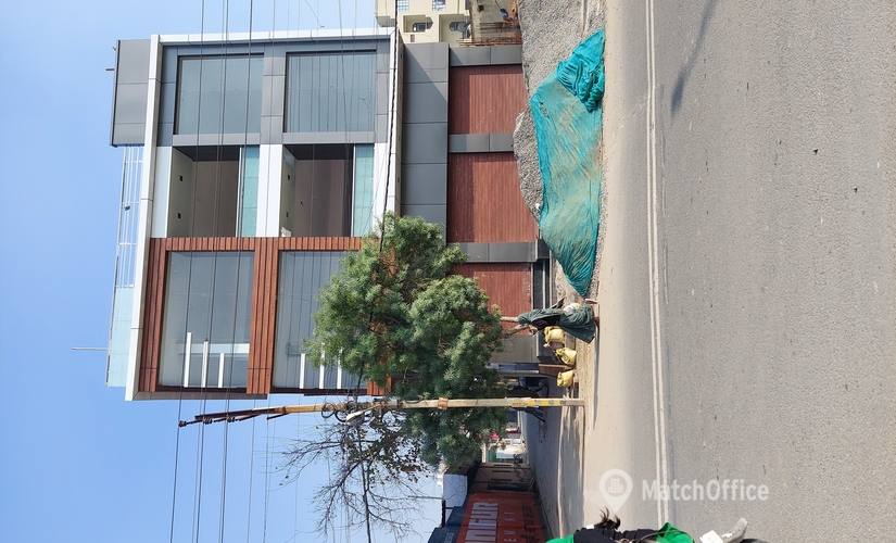766 m² Serviced office place up for rent in New Delhi, 27 (110043) - 1 | MatchOffice