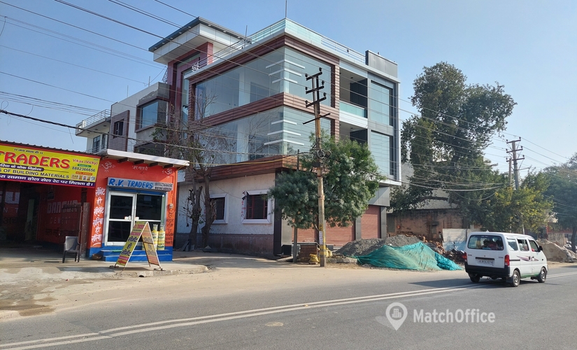 766 m² Business park building available to rent in New Delhi, 27 (110043) - 4 | MatchOffice.com