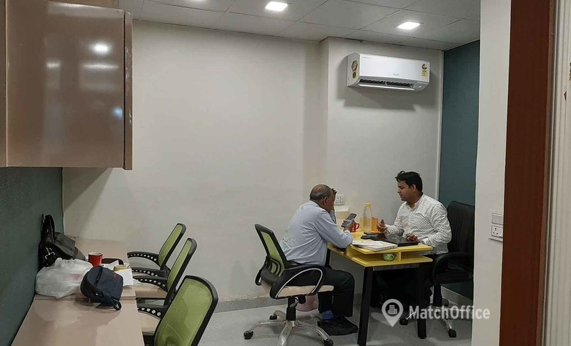 40 m² Business space building available to rent in New Delhi, Panchkuian Marg 55 (110055) - 3 | MatchOffice.com