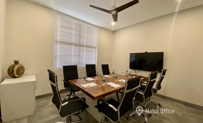 Book a 25 m² Conference center in Bangalore Central, 2nd A Cross Road E 11 (560045) - 1 | MatchOffice