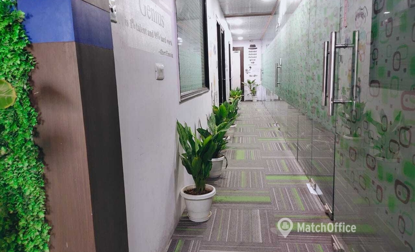 46 m² Business park in Noida, Noida sector 16A up (201301) - 3 | MatchOffice.com