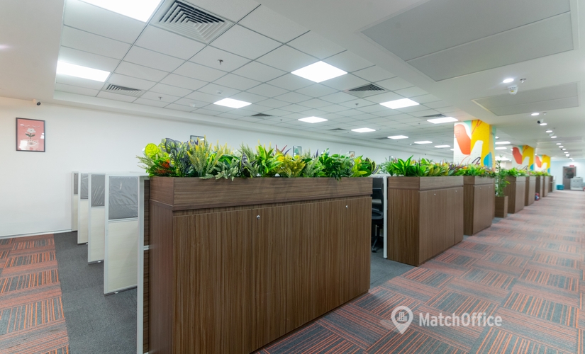 929 m² Business space in Noida, Noida-Greater Noida Expressway (201305) - 2 | MatchOffice