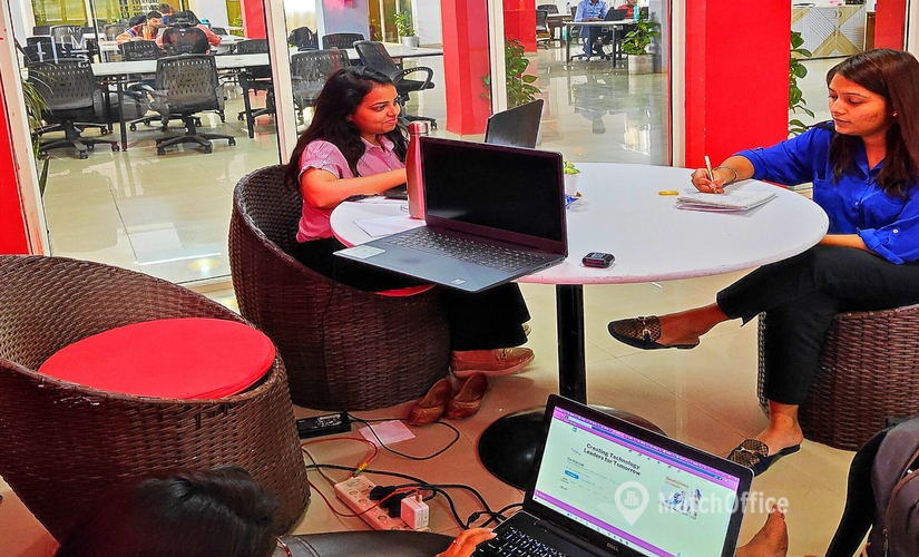 100 m² Coworking space  in Noida, Plot No.36 (201306) - 2 | MatchOffice.com