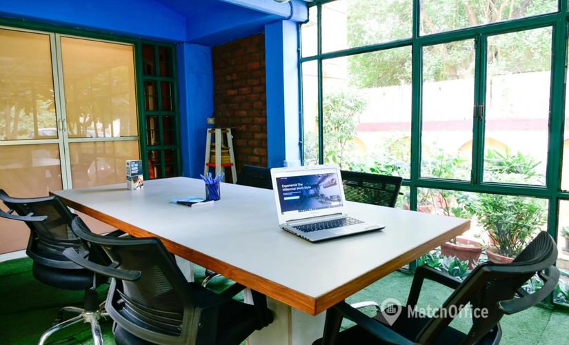 100 m² Co-working in Gurgaon, DLF Galleria Road (122002) - 3 | MatchOffice.com
