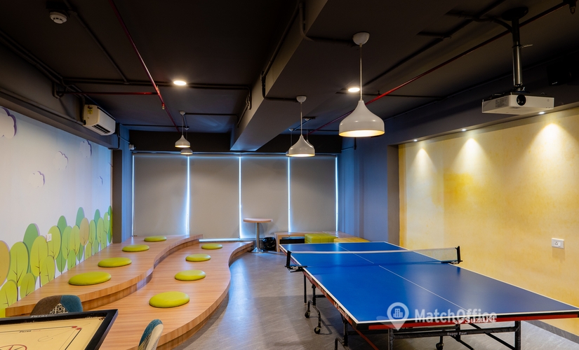 55742 m² Shared workspace  in Ahmedabad, Sarkhej - Gandhinagar Highway (380015) - 1 | MatchOffice