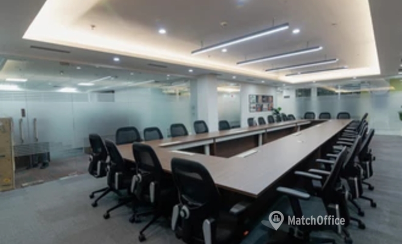 100 m² Shared workspace  in Noida, Service Road (201305) - 3 | MatchOffice.com