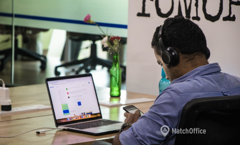 30 m² Conference hall in Mumbai Central, Supreme Business Park (400076) - 1 | MatchOffice.com