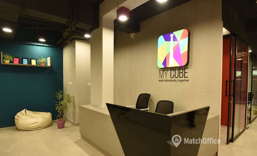 40 m² Co-working  in Bangalore Central, Park Street 24 (700016) - 1 | MatchOffice.com
