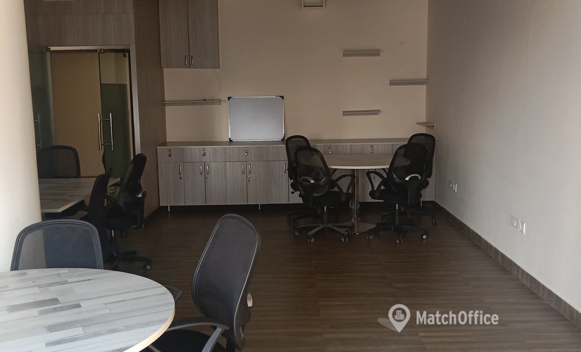 112 m² Shared workspace  in Gurgaon, Pioneer Urban Square (122011) - 3 | MatchOffice.com