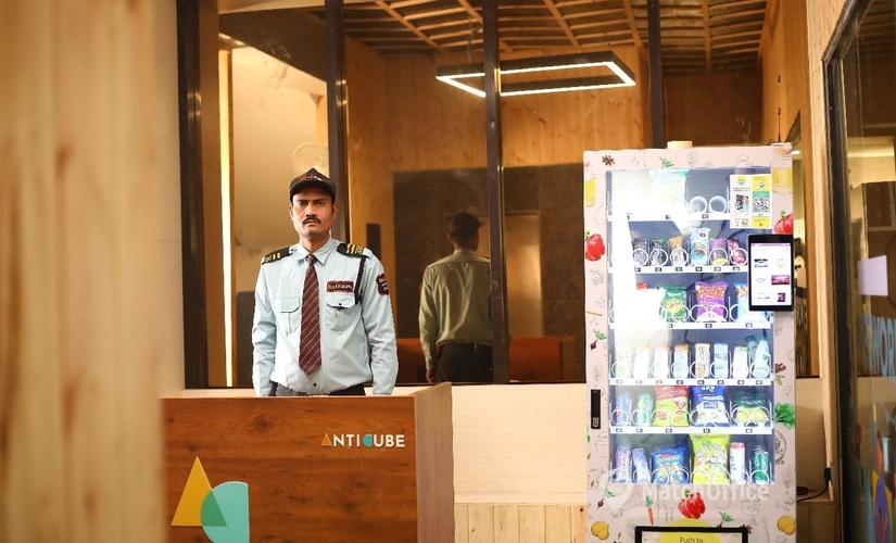 1115 m² Shared workspace  in New Delhi, B-1 Extension (110044) - 3 | MatchOffice