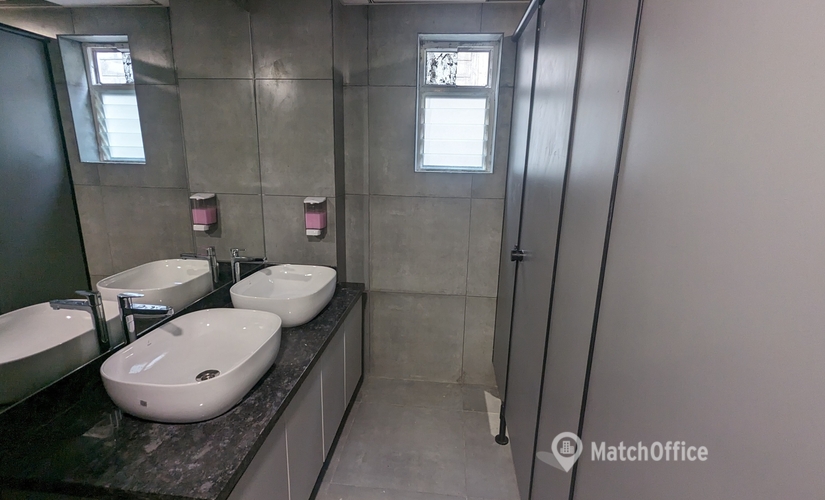 420 m² Serviced office in Bangalore Central, Embassy Golf Links Road (560071) - 4 | MatchOffice