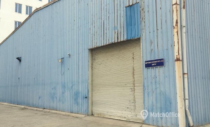 930 m² Warehouse storage rental in Noida, Sector 67 (201301) - 2 | MatchOffice