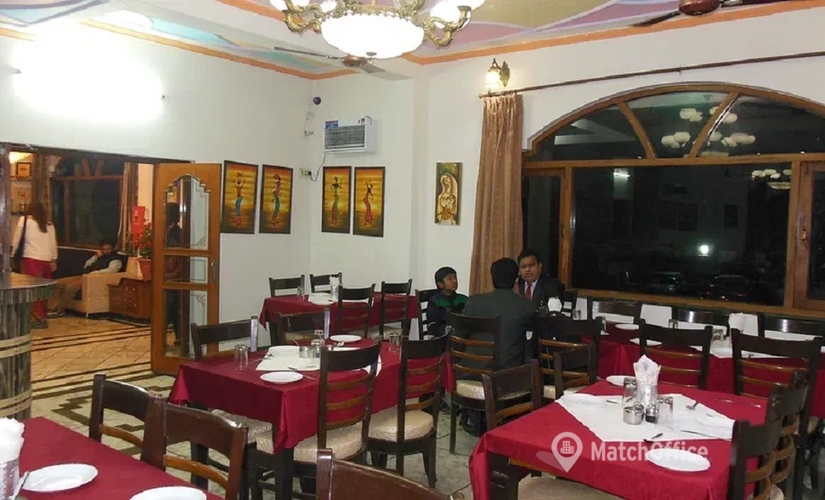  Conference room in Agra, Taj East Gate Rd (282001) - 4 | MatchOffice.com