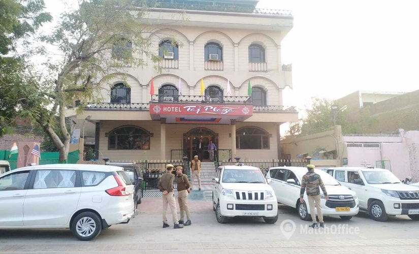  Conference room in Agra, Taj East Gate Rd (282001) - 0 | MatchOffice.com