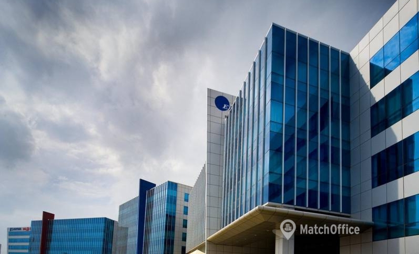 60 m² Business center property available to rent in Chennai, RMZ Milenia Business Park. Phase 2 (600096) - 0 | MatchOffice.com