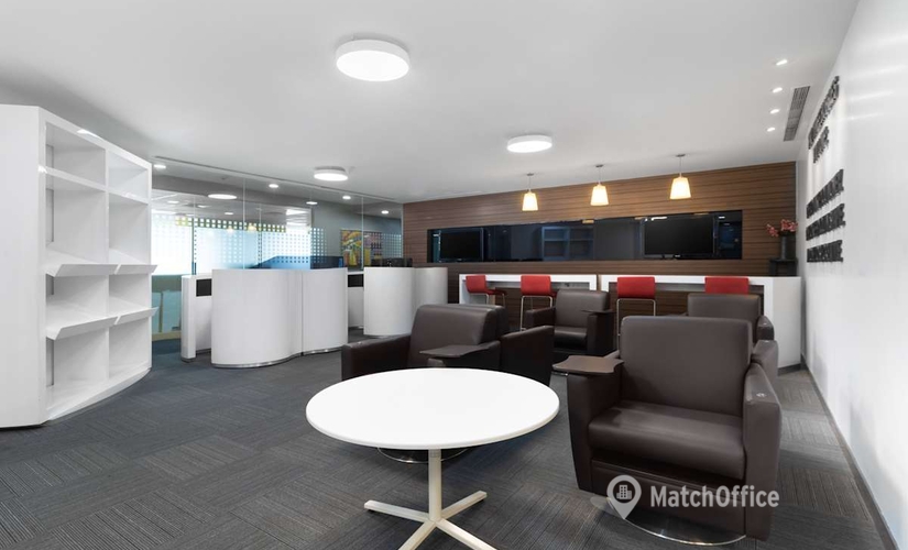 10 m² Shared office in Bengaluru Central, Concorde Towers UB City (560001) - 4 | MatchOffice.com