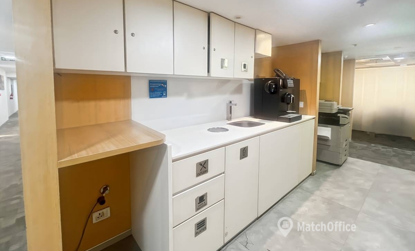 10 m² Serviced office in New Delhi, Punj Essen House (110019) - 5 | MatchOffice