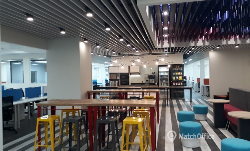 25000 m² Business center in Pune, Nagar Road (411014) - 1 | MatchOffice.com