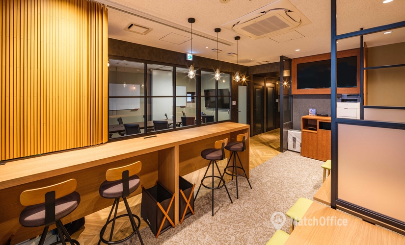 55 m² Serviced office in Tokyo, 1-1 Sanei-cho (160-0008) - 2 | MatchOffice