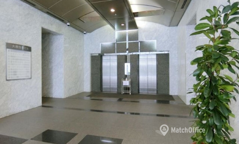 100 m² Shared workspace in Tokyo, Mitsui Seimei Morioka Building 1F-3F (020-0021) - 1 | MatchOffice.com