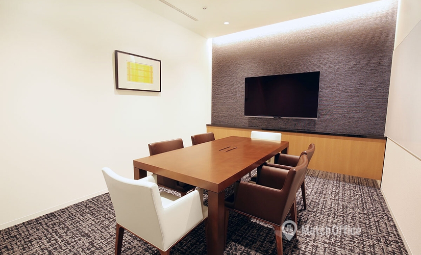 Office 3-1001 103-0027 Tokyo Chuo