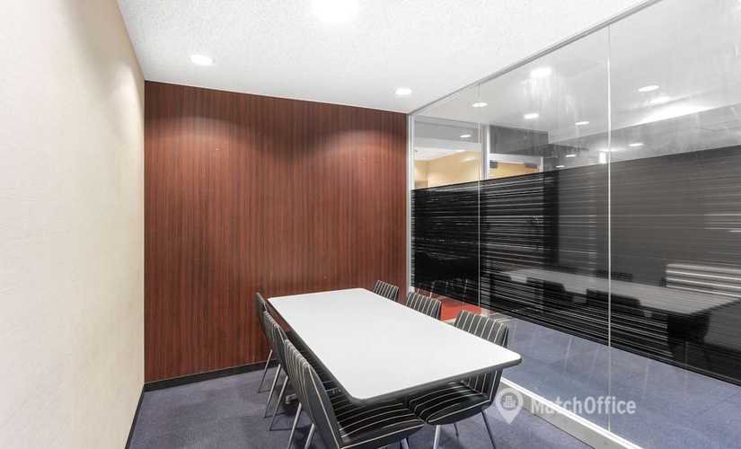 10 m² Shared workspace  in Tokyo, 2-2-8 Minami Aoyama (107-0062) - 2 | MatchOffice.com