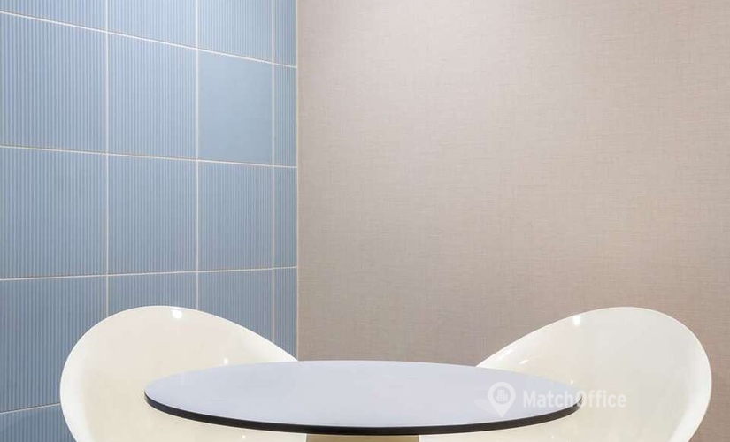 10 m² Shared workspace  in Tokyo Chuo, 1-2-10 Nihonbashi (103-0027) - 4 | MatchOffice.com