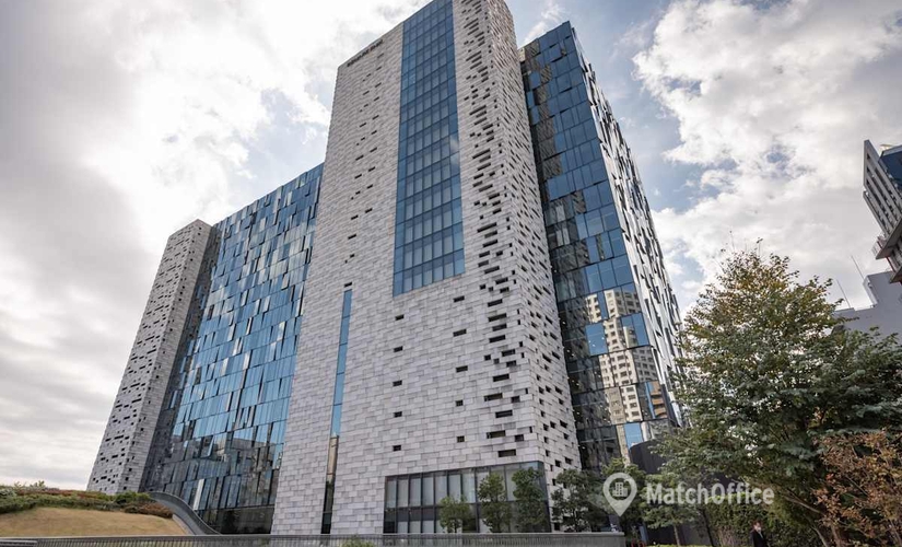 10 m² Shared office in Tokyo Shinjuku, 6-27-30 Shinjuku (160-0022) - 0 | MatchOffice.com