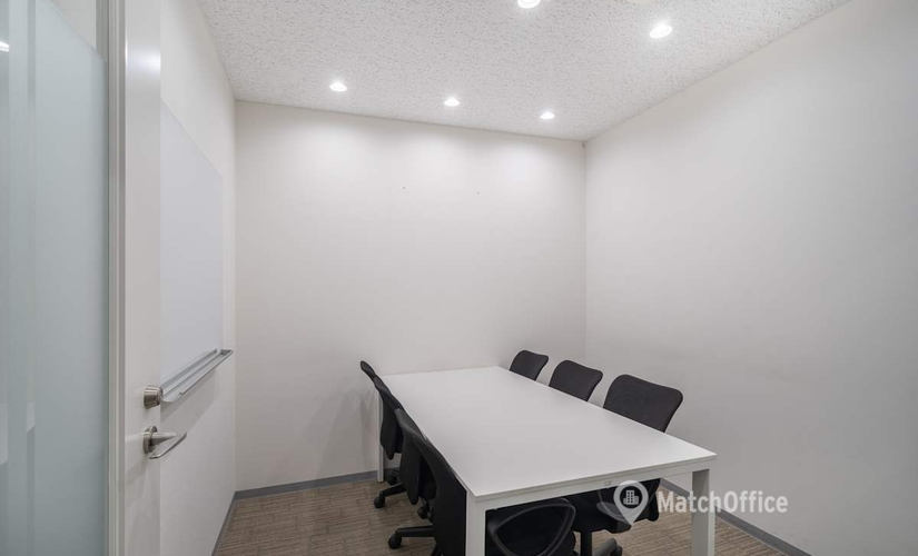 10 m² Business park in Kyoto, 24 Karasuma Dori 3 jo Higashi Hairu Umetada-cho (604-8136) - 1 | MatchOffice.com