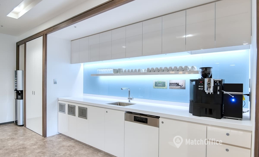 Virtual address in Yokohama, 2-2-1 Minatomirai (220-0012) - 4 | MatchOffice