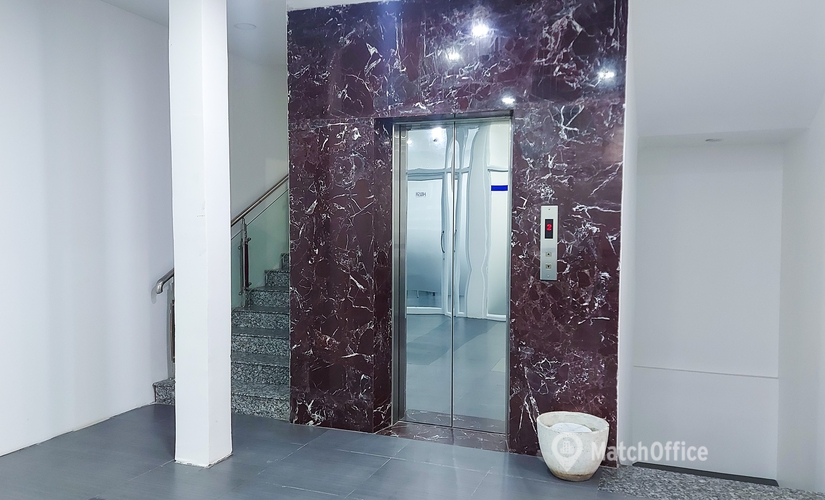 150 m² Business space in Phnom Penh, Preah Monivong Boulevard (93) 308 (12207) - 4 | MatchOffice