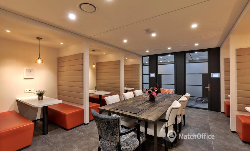 201 m² Conference center in Seoul Yeouido-dong, Level 21 (04520) - 2 | MatchOffice.com