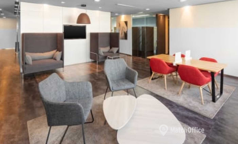 55 m² Shared workspace  in Seoul, 27F West CENTER (06242) - 3 | MatchOffice.com