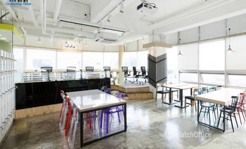 15 m² Business park property available to rent in Seoul, 5F. (07326) - 0 | MatchOffice.com
